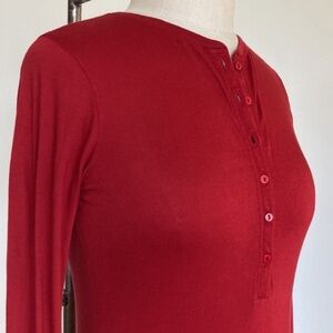 Vince red cotton long sleeved tee shirt, buttoned neckline, marked M but fits S